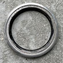 Load image into Gallery viewer, Original 212.30.41 Omega Seamaster 082SU1982 Black Bezel 41mm
