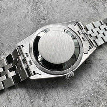 Load image into Gallery viewer, Rolex Datejust 16220 Stainless Steel - Black Dial
