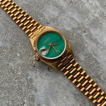 Load image into Gallery viewer, 1988 Rolex Gold 26mm President 69178 Full Set -New Old Stock Condition Malachite
