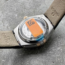 Load image into Gallery viewer, 2022 Ladies Omega 29mm Constellation 13123292099003 - Aventurine Diamond Dial
