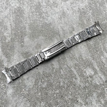 Load image into Gallery viewer, 1967 Vintage Rolex 7206 Rolex Bracelet with 80 endlinks 20mm 5513 5512 1680
