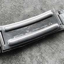 Load image into Gallery viewer, 1958 Rolex 7206 Riveted Bracelet 58 Endlink Stainless Steel 5508 6536 6538 6542
