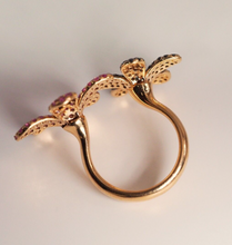 Load image into Gallery viewer, Solid 18K rose gold natural Pink Sapphire and Black Diamond flower ring

