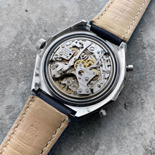 Load image into Gallery viewer, Vintage Breitling Chrono-Matic Cal 11 Movement - Reference 7651
