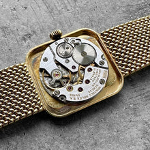 Load image into Gallery viewer, Ladies Rolex Cellini Yellow Gold 4335 - Perfect Dial and stunning condition!
