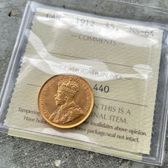 1912 Canada 5 Dollar Gold Coin - Attractive ICCS Choice Unc 64