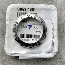 Load image into Gallery viewer, Original Omega Seamaster Chronograph 082ST1360 Stainless Steel Bezel 41.5mm

