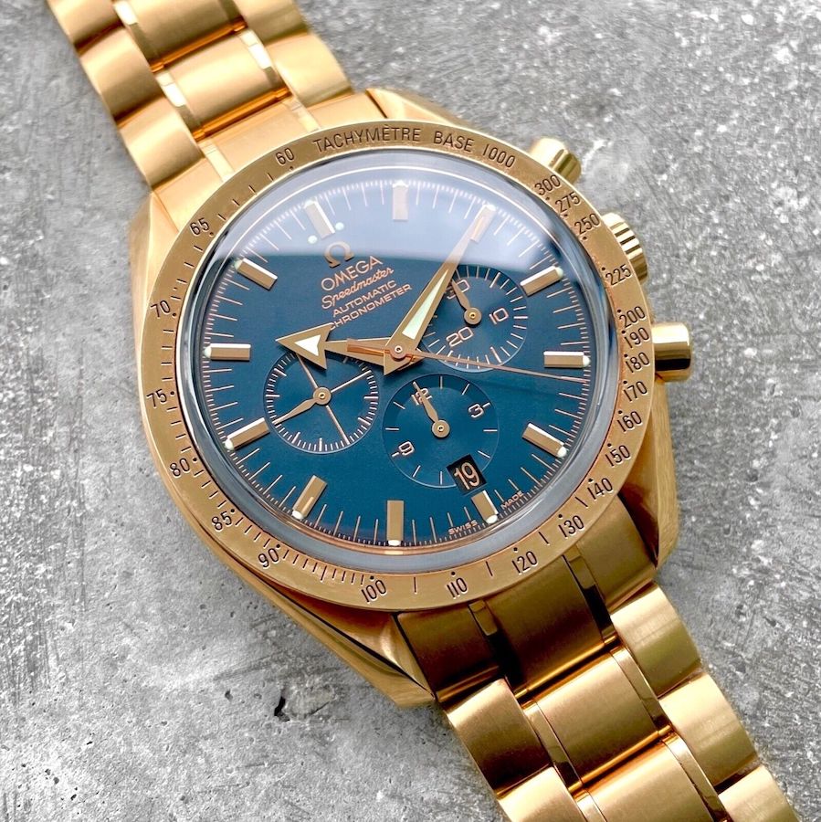 2002 Rose Gold Omega Speedmaster Broad Arrow 3153.80.00 - Box Papers - Blue Dial
