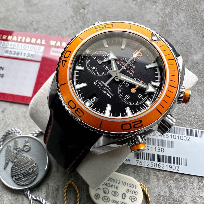 Omega Seamaster Planet Ocean 600 Orange Bezel 23230465101002 - Box and Papers