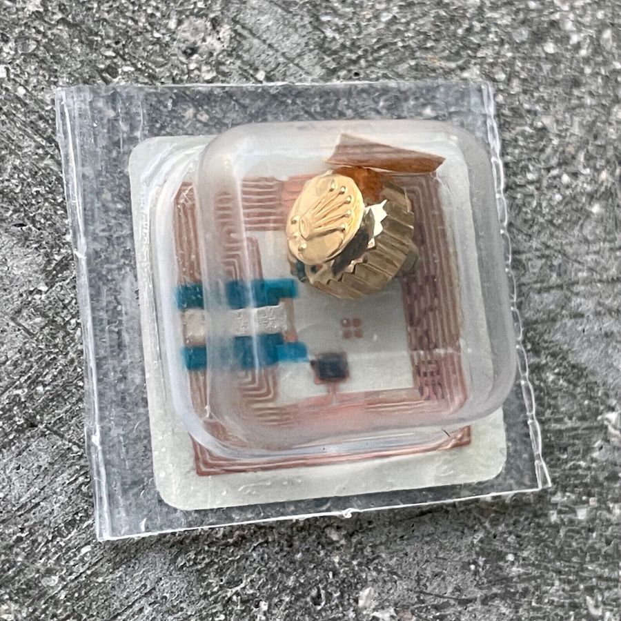 Genuine Factory Rolex Yellow Gold Crown B24 703 8 G1 - 16013 1803 - New Sealed