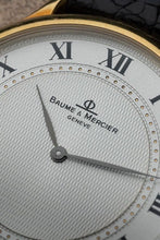 Load image into Gallery viewer, Mens Baume Mercier Classima MV 045072 - Solid 18K Gold Watch
