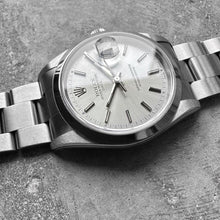 Load image into Gallery viewer, 2006 Rolex Oyster Perpetual Date 15200 - Unpolished - Box / Papers
