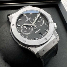 Load image into Gallery viewer, 2019 Hublot Classic Fusion 42mm 541.NX.1171.LR – Box / Papers + Receipt
