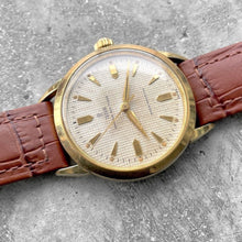 Load image into Gallery viewer, 1960 Tudor Oyster Air Tiger 7957 Gold Capped - Stunning Honey Comb dial
