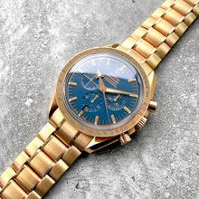 Load image into Gallery viewer, 2002 Rose Gold Omega Speedmaster Broad Arrow 3153.80.00 - Box Papers - Blue Dial
