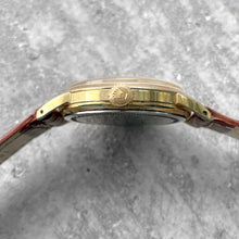 Load image into Gallery viewer, 1960 Tudor Oyster Air Tiger 7957 Gold Capped - Stunning Honey Comb dial

