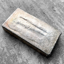 Load image into Gallery viewer, Vintage 10 oz .999 Silver Engelhard Poured bar - Attractive pour lines
