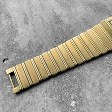 Load image into Gallery viewer, Piaget Polo Unpolished 18K Yellow Gold - Reference 7131 c 701 -Total weight 138g

