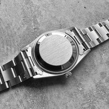 Load image into Gallery viewer, 2006 Rolex Oyster Perpetual Date 15200 - Unpolished - Box / Papers
