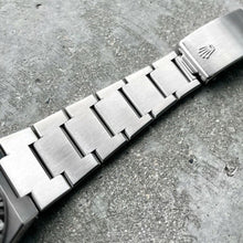 Load image into Gallery viewer, 1979 Rolex Oyster Quartz Stainless Steel 17000 B - Roman Number Ivory White Dial

