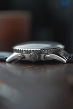 Load image into Gallery viewer, 1969 Breitling Navitimer 806 Stainless Steel - Stunning!
