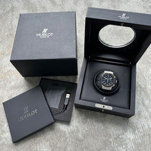 Load image into Gallery viewer, 41mm Hublot Big Bang Black Carbon Fiber Dial 341.SB.131.RX - Box / Papers
