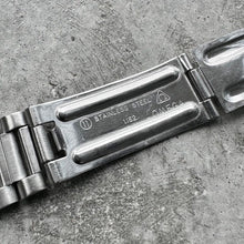 Load image into Gallery viewer, 1977 Omega Mark IV Speedmaster 176.009 Automatic – Attractive!
