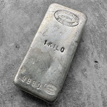 Load image into Gallery viewer, Johnson Matthey Mallory 1 Kilo .999 Silver Poured Bar 32.15 oz
