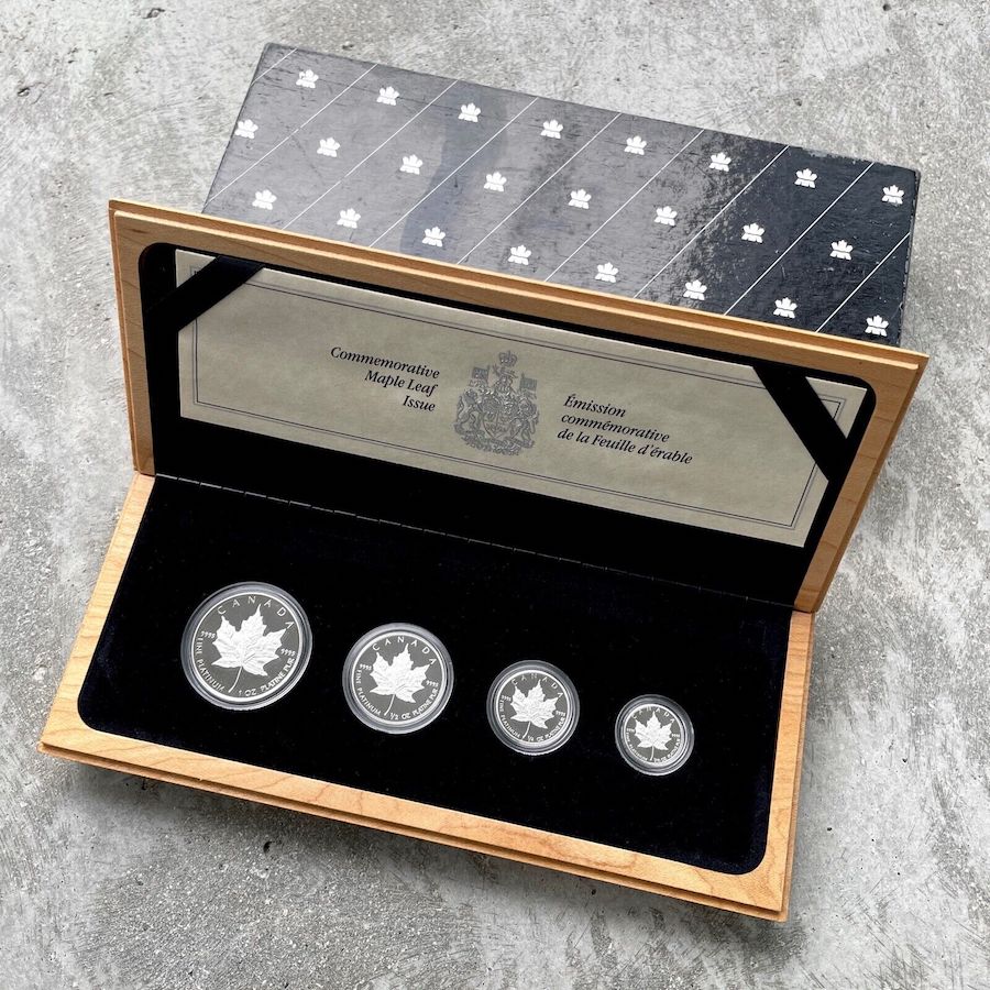 1989 Canada Platinum Proof Maple Leaf Set .9999 Platinum Coin set - 1.85oz