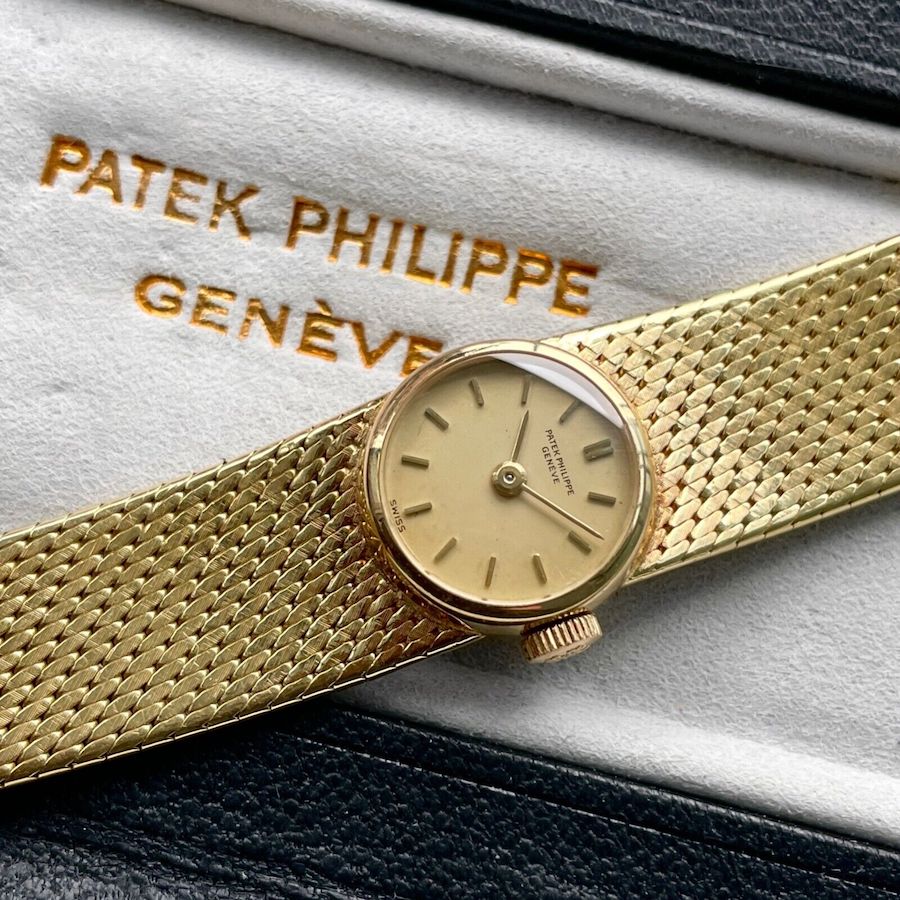 1960s Patek Philippe 18K Yellow Gold - Reference 3266 - With original box