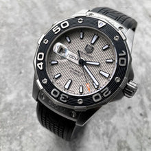 Load image into Gallery viewer, Tag Heuer Aqua Racer Calibre 5 Stainless Steel Rubber WAJ2110 Grey Dial
