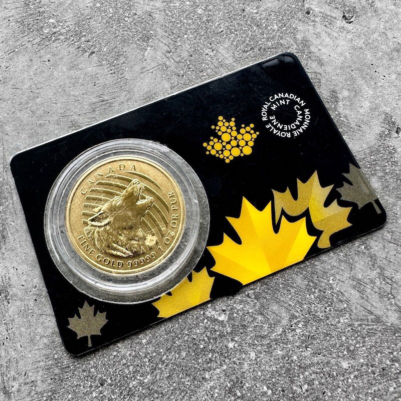2014 Canadian Howling Wolf $200 Canada 1 oz Gold Coin - 5 x 9s Pure! First Year