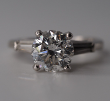 Load image into Gallery viewer, Vintage solid platinum 2.04 ct Diamond engagement ring with baguette shoulders
