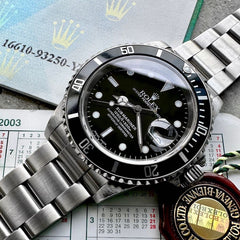 2002 Rolex 16610 Submariner No Holes Case - Box / Papers