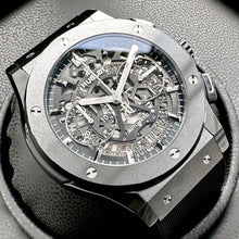 Load image into Gallery viewer, 2021 Hublot Classic Fusion Aerofusion 45mm 525.CM.0170.RX - Box/ Papers Like New
