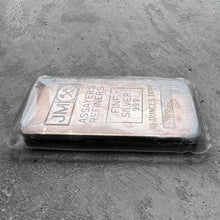 Load image into Gallery viewer, Vintage Johnson Matthey 10 oz .999 Silver bar Plain Back - Purple Patina- Sealed
