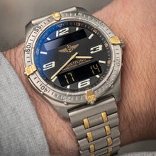 Load image into Gallery viewer, 40mm Breitling Aerospace F56062 Digital + Analog – New Old Stock Titanium! NOS
