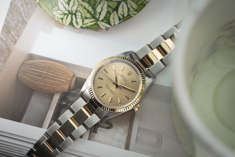 34mm Rolex Two Tone Date 14233 - with box and booklets