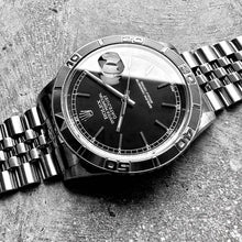 Load image into Gallery viewer, 2001 Rolex Turn O Graph 16264 – Razor sharp + Nice Black Dial
