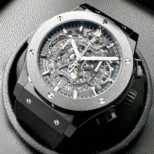 Load image into Gallery viewer, 2021 Hublot Classic Fusion Aerofusion 45mm 525.CM.0170.RX - Box/ Papers Like New
