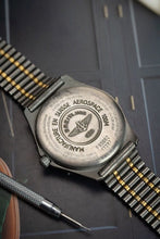 Load image into Gallery viewer, 40mm Breitling Aerospace F56062 Digital + Analog – New Old Stock Titanium! NOS
