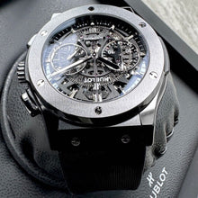Load image into Gallery viewer, 2021 Hublot Classic Fusion Aerofusion 45mm 525.CM.0170.RX - Box/ Papers Like New
