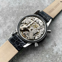 Load image into Gallery viewer, Unpolished Vintage Breitling Chrono-Matic Cal 11 Movement - Reference 2110
