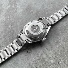 Load image into Gallery viewer, Ladies Omega Aqua Terra Stainless Steel 2563.75.00 Mother of Pearl Diamond Dial
