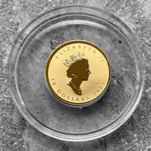 Load image into Gallery viewer, 2001 Canada $10 Maple Fine 1/4 oz - Hologram Mapleleaf
