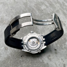Load image into Gallery viewer, Tag Heuer Aqua Racer Calibre 5 Stainless Steel Rubber WAJ2110 Grey Dial
