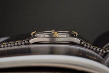 Load image into Gallery viewer, 40mm Breitling Aerospace F56062 Digital + Analog – New Old Stock Titanium! NOS

