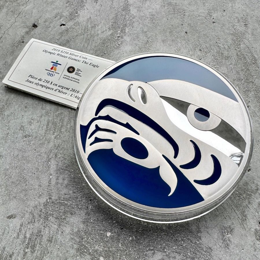 2010 Canada Olympic Kilo coin 32.15 oz .999 Silver - Blue Enamel Eagle