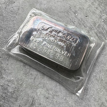 Load image into Gallery viewer, Vintage Engelhard 5 oz .999 Silver - Nice Toning
