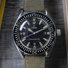 1968 Vintage 42mm Seamaster 300 Omega 165.024 Automatic 552 Movement